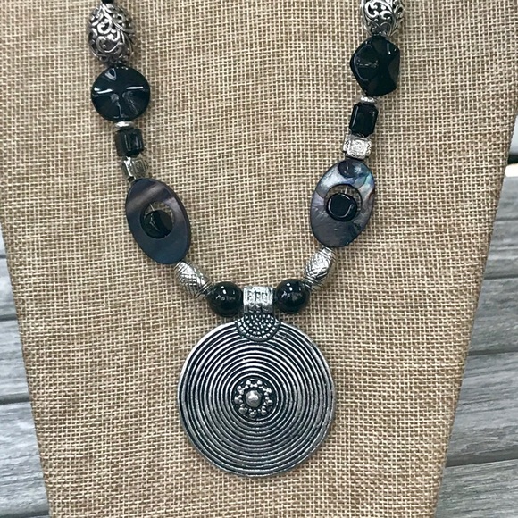 Tribal Medallion Pendant ~ Beaded Necklace - Picture 2 of 8